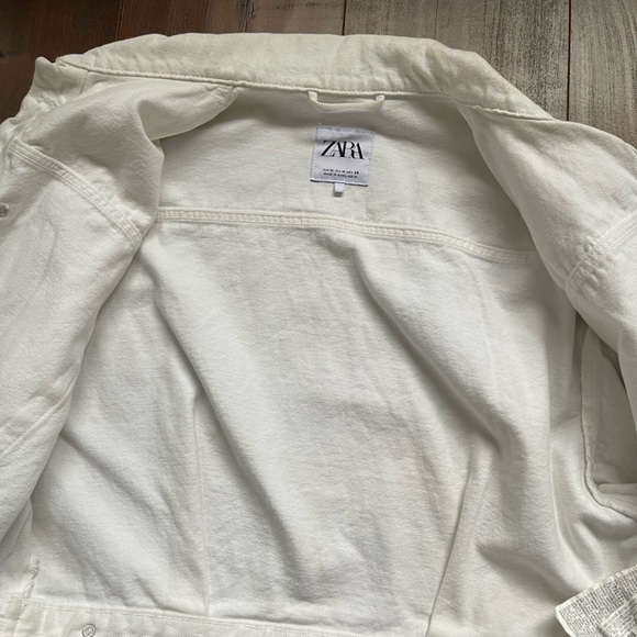 ZARA White Jean Jacket - Picture 4 of 7